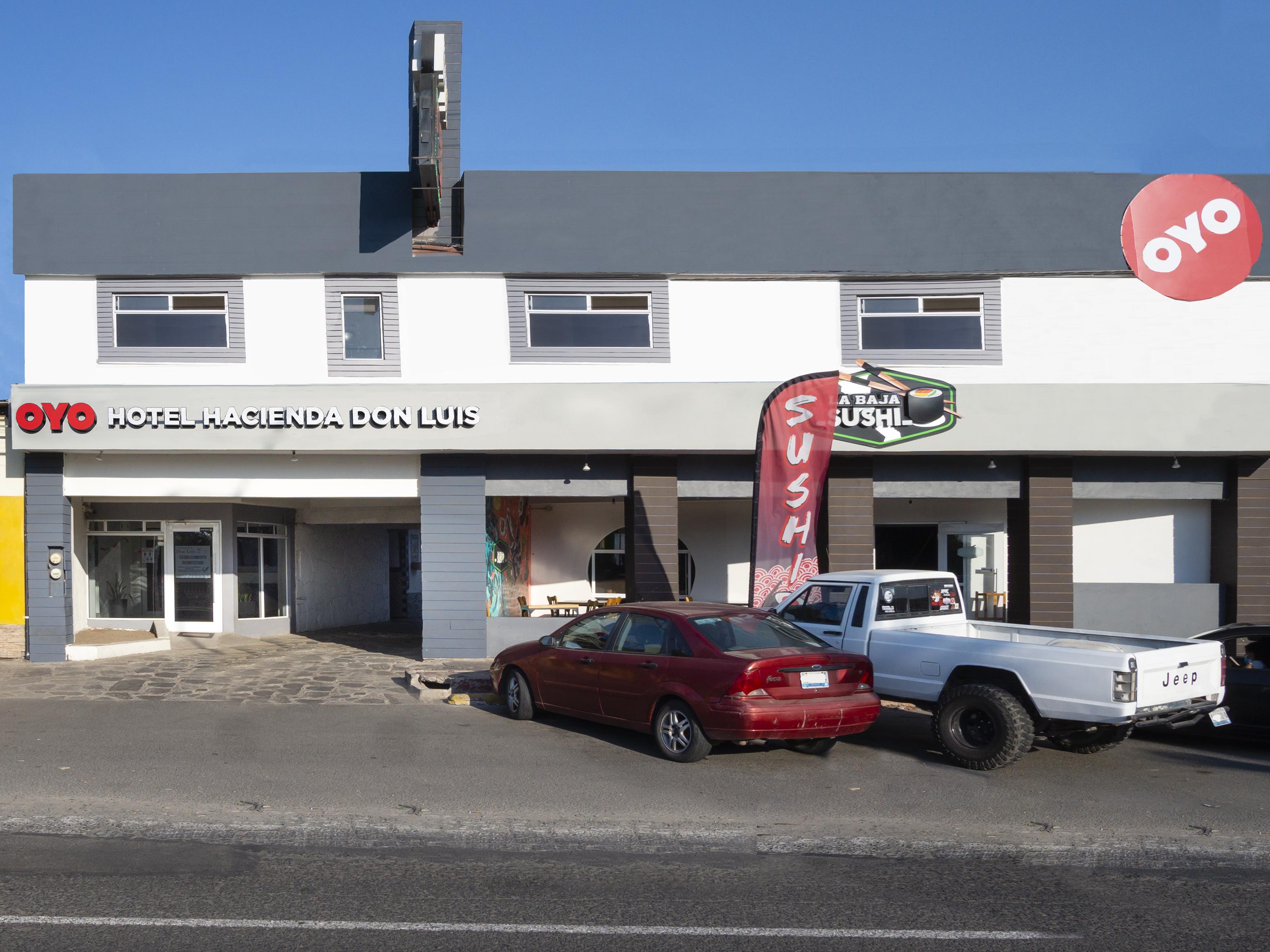 Oyo Hotel Hacienda Don Luis, Rosarito Ngoại thất bức ảnh OYO in Quebec, Canada